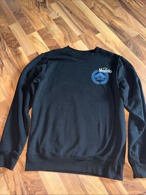 Modelo Black Crewneck with Blue Logo